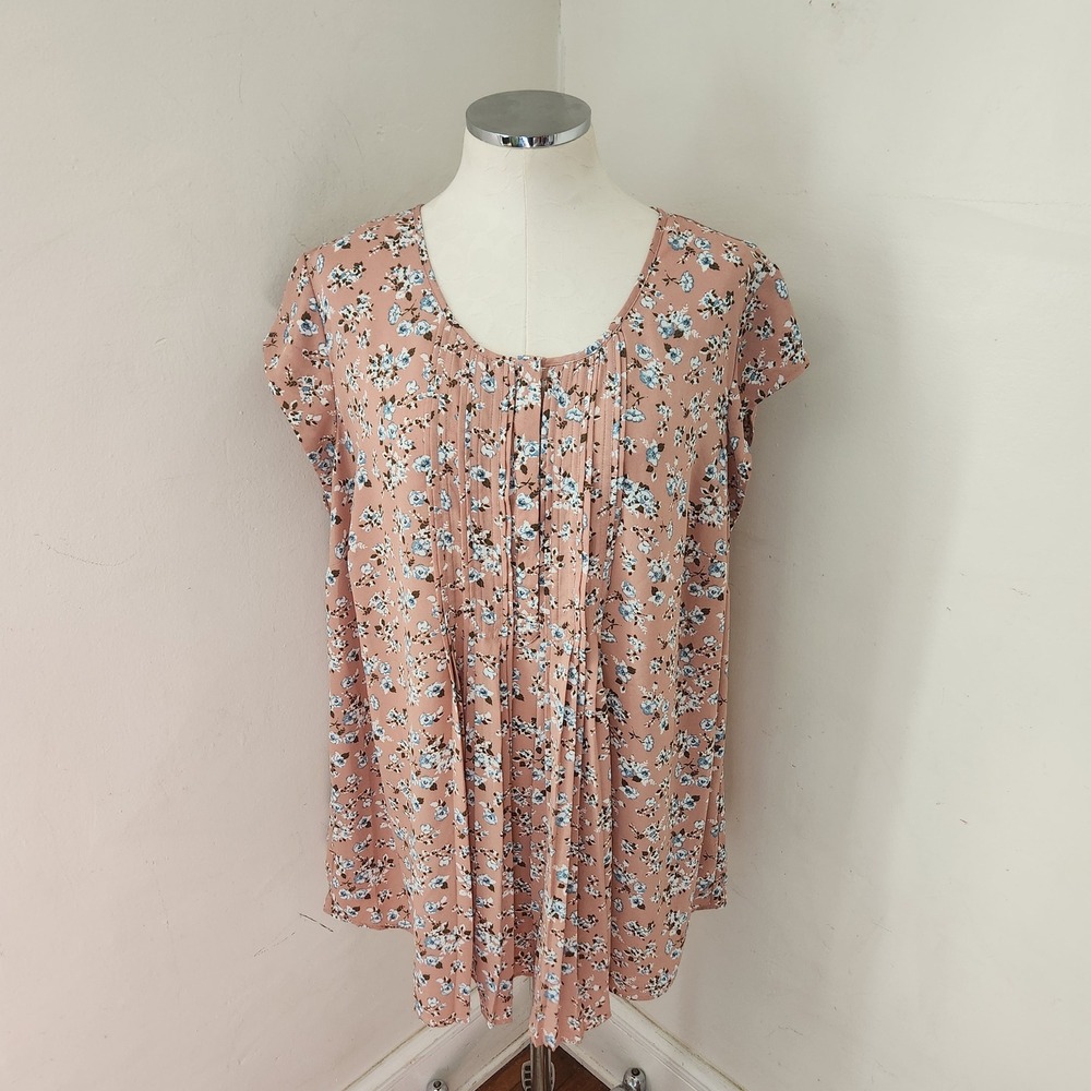 DR2 Womens 2X Floral Pleated Front Blouse Pink Blue Short Sleeve Top